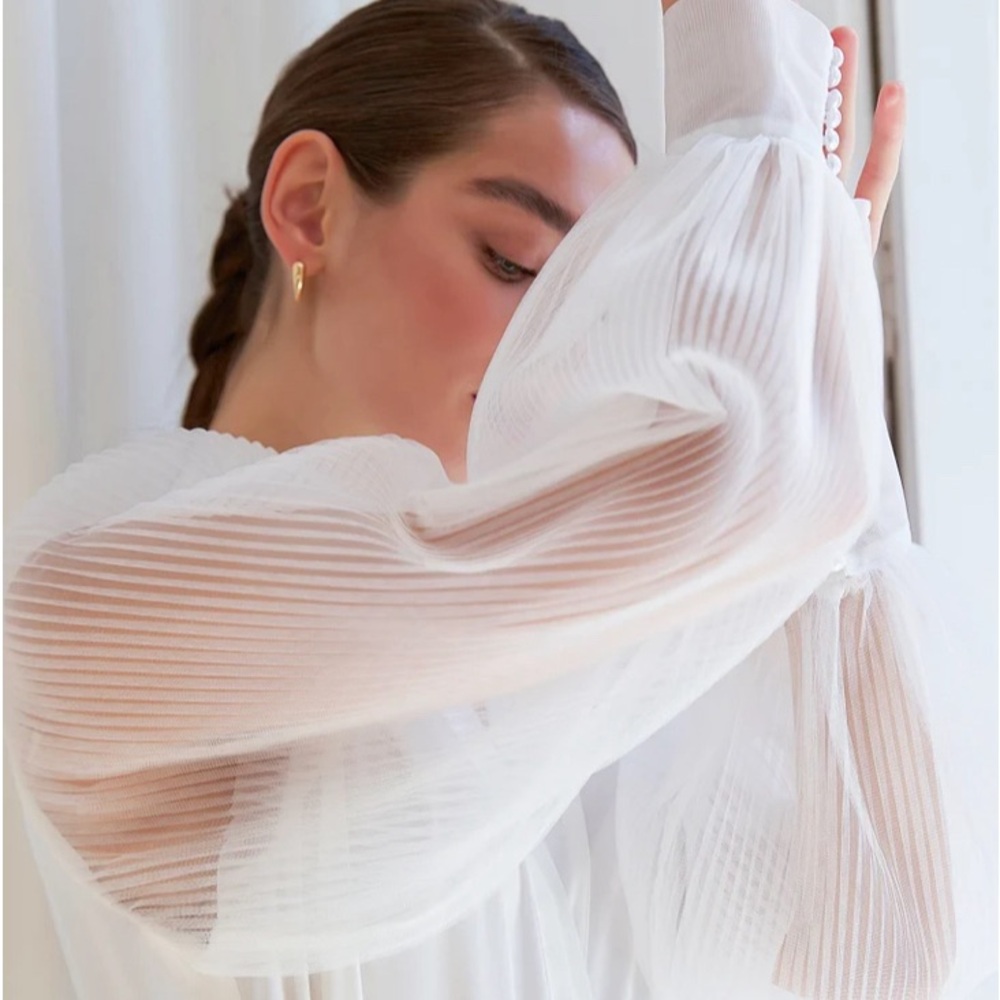 Bridal Robe - Picture 2 of 6
